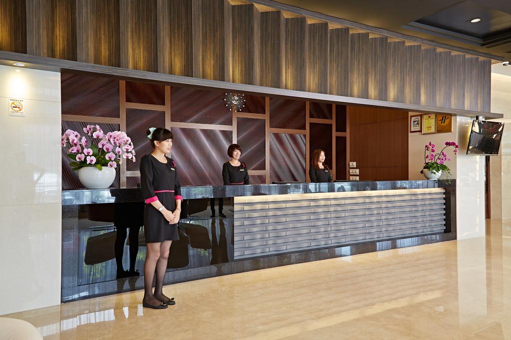 צ'יאיי סיטי Guanko Hotel מראה חיצוני תמונה