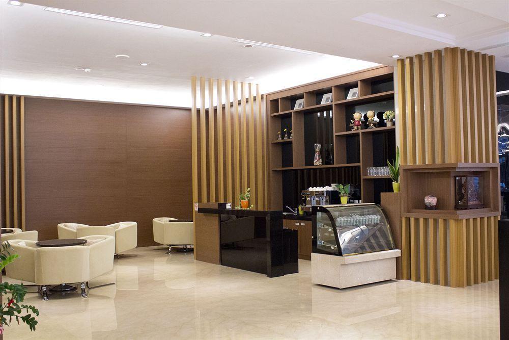 צ'יאיי סיטי Guanko Hotel מראה חיצוני תמונה