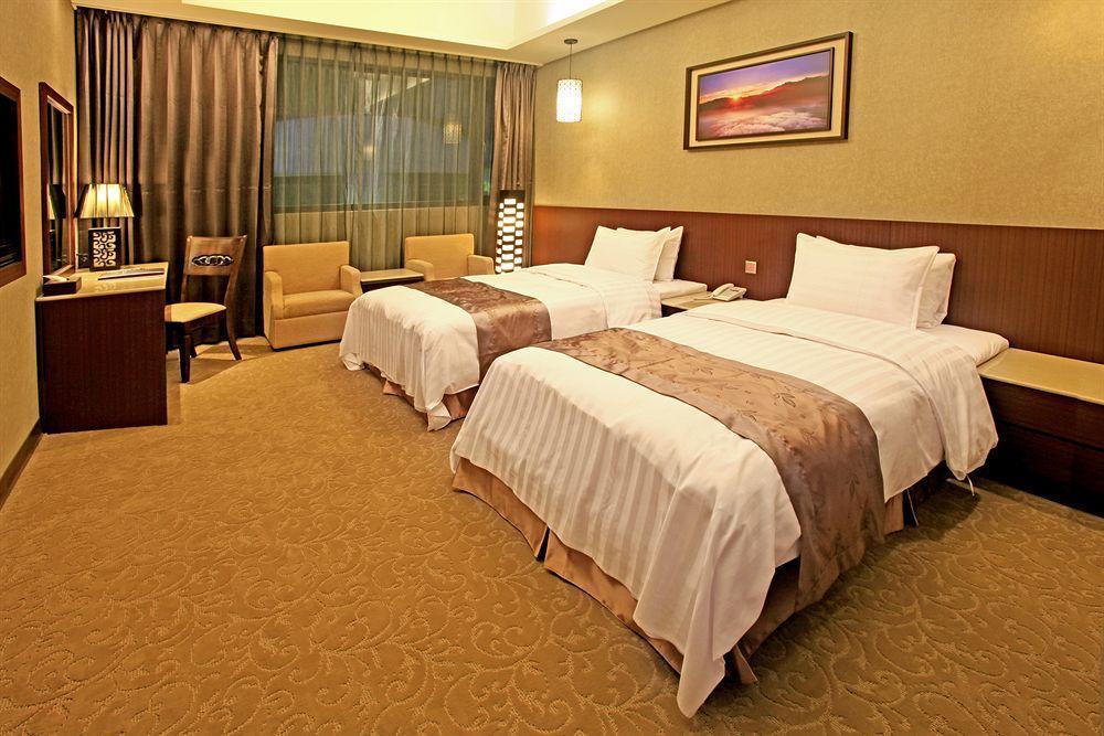 צ'יאיי סיטי Guanko Hotel מראה חיצוני תמונה