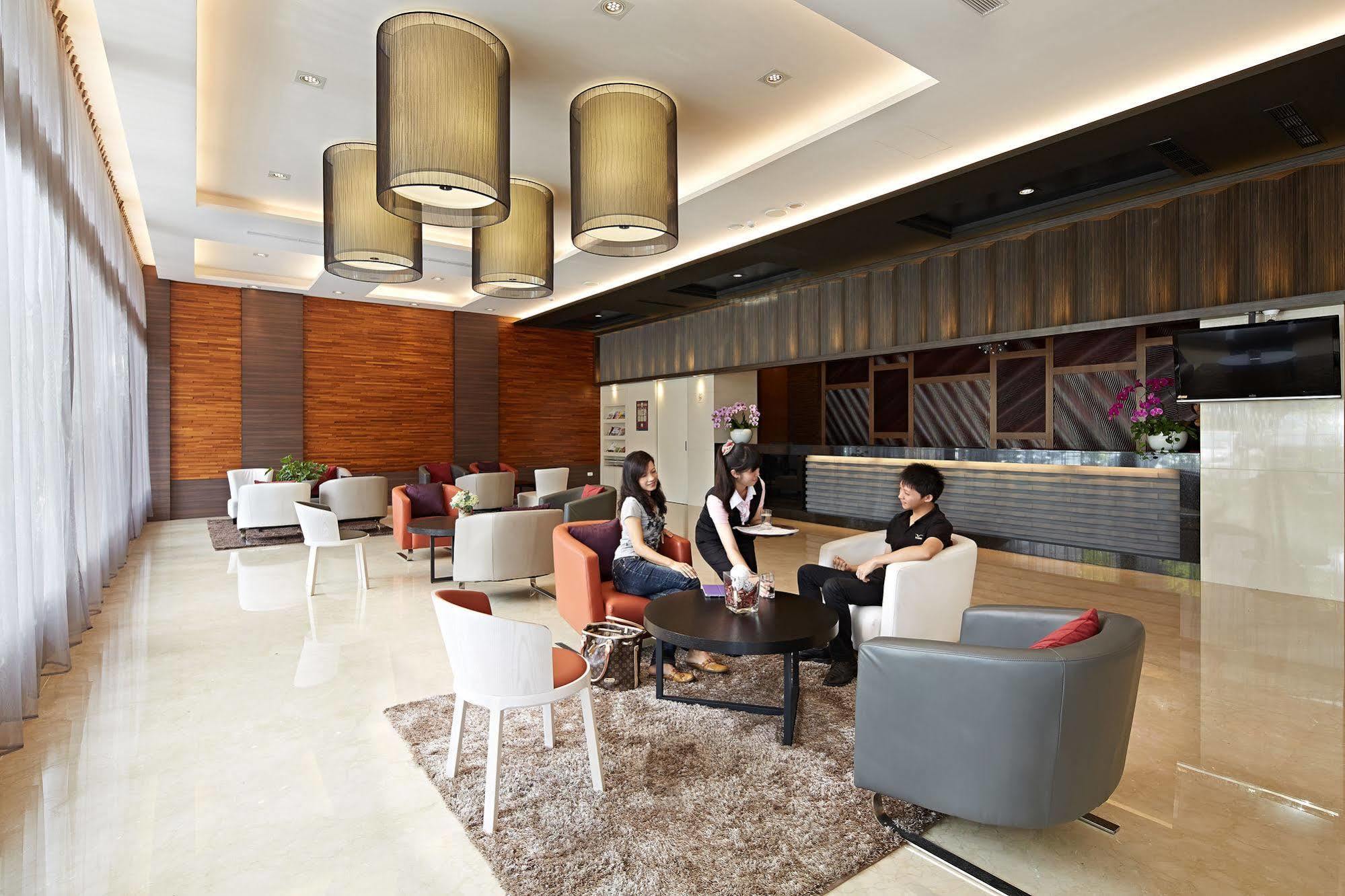 צ'יאיי סיטי Guanko Hotel מראה חיצוני תמונה