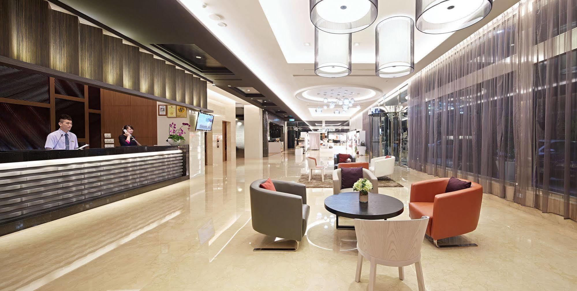 צ'יאיי סיטי Guanko Hotel מראה חיצוני תמונה